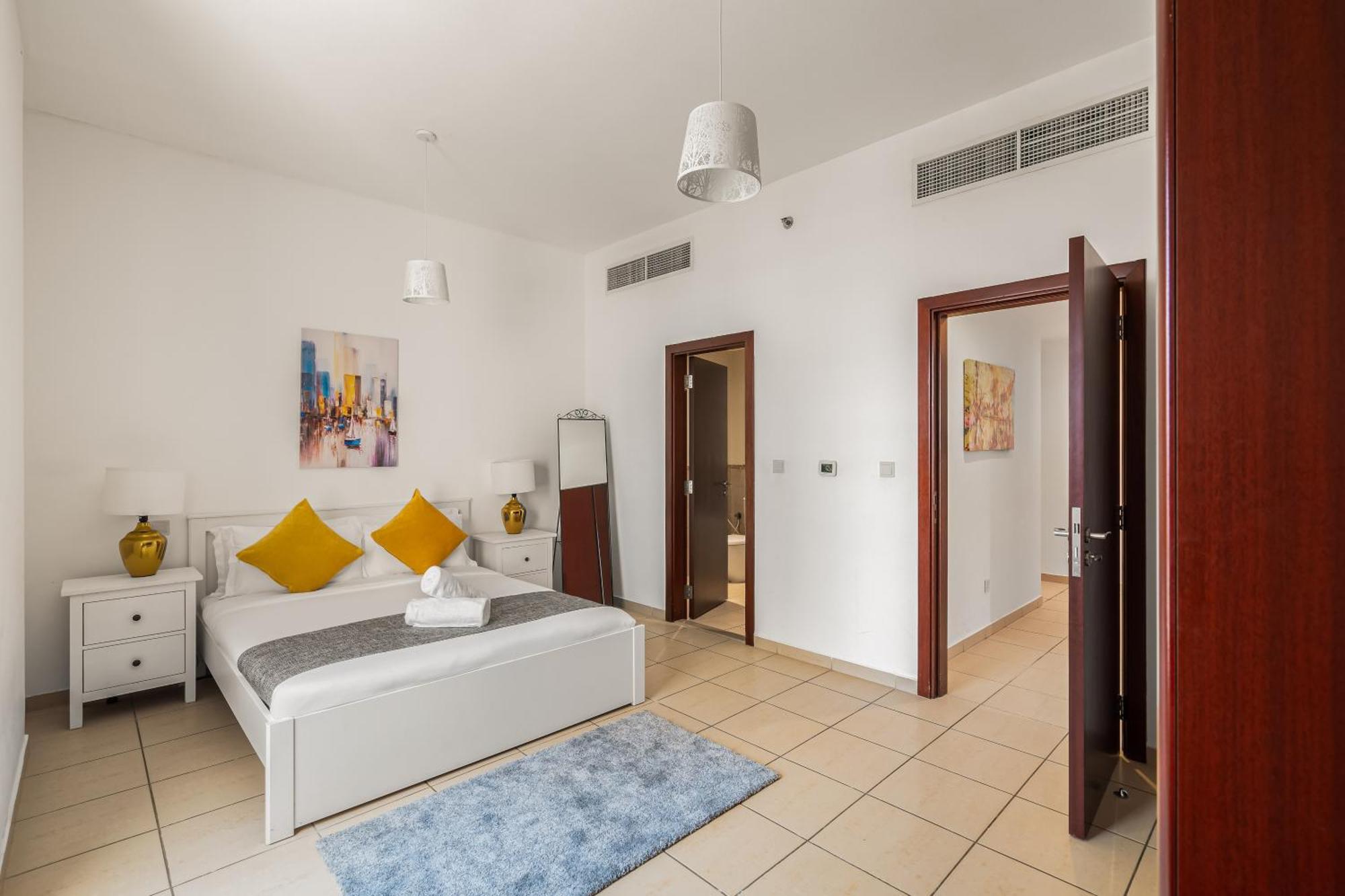 Beautiful 2Br & 4Br Apartments On Jbr Beach, Walking Distance To Bluewaters Island - By Sunkissed Holiday Homes Dubai Bagian luar foto